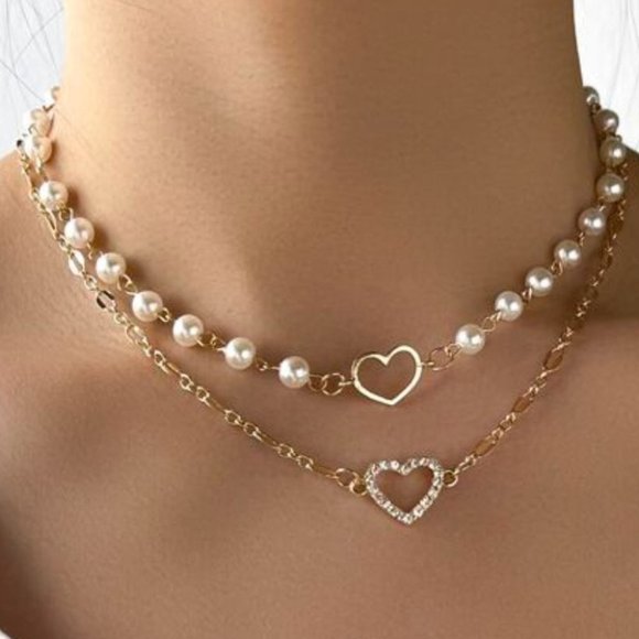 Jewelry - Multilayer Faux Pearl Heart Necklace gold toned